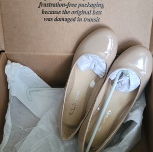 Nude Pumps!